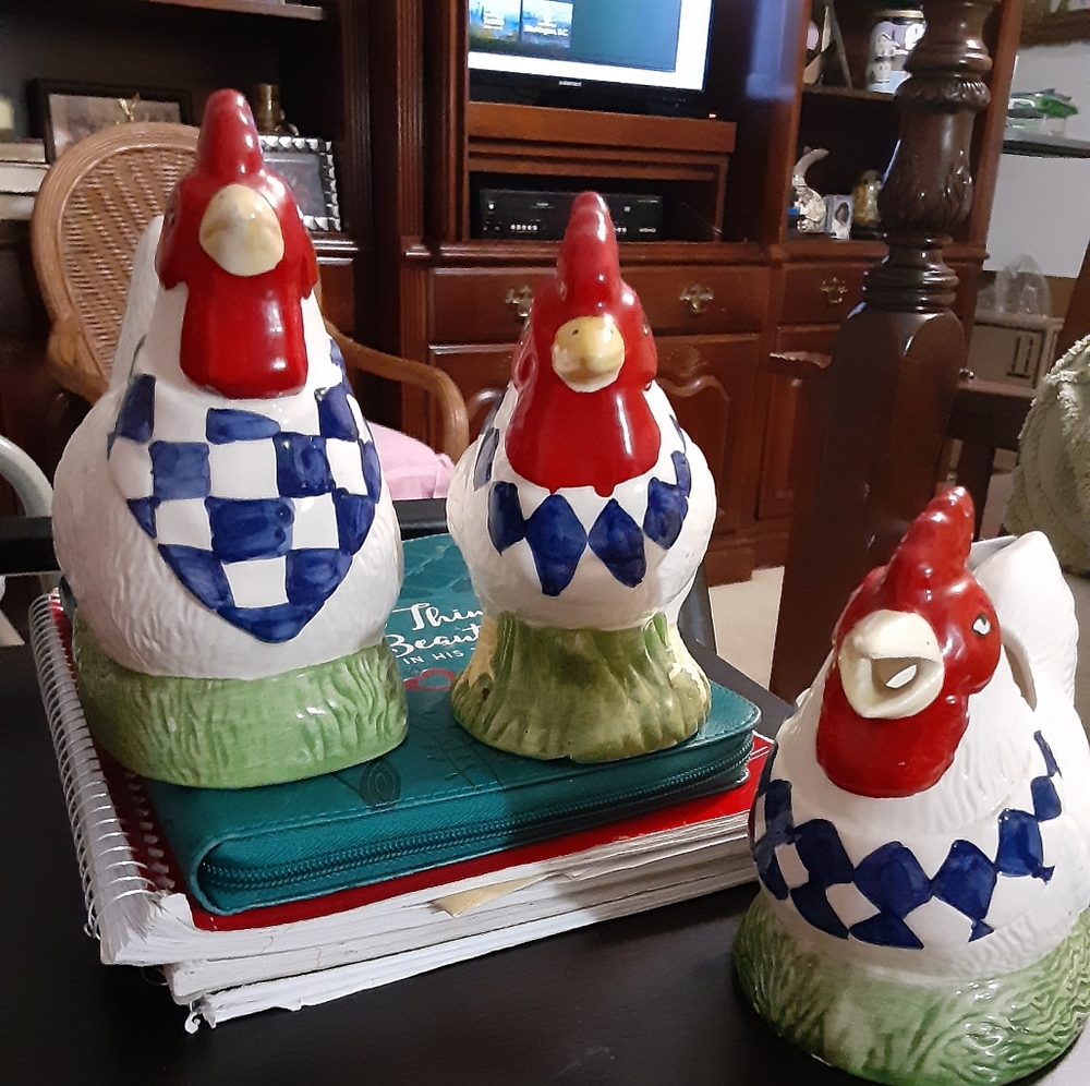 Vintage rooster/chicken sugar, creamer, Silverware holder